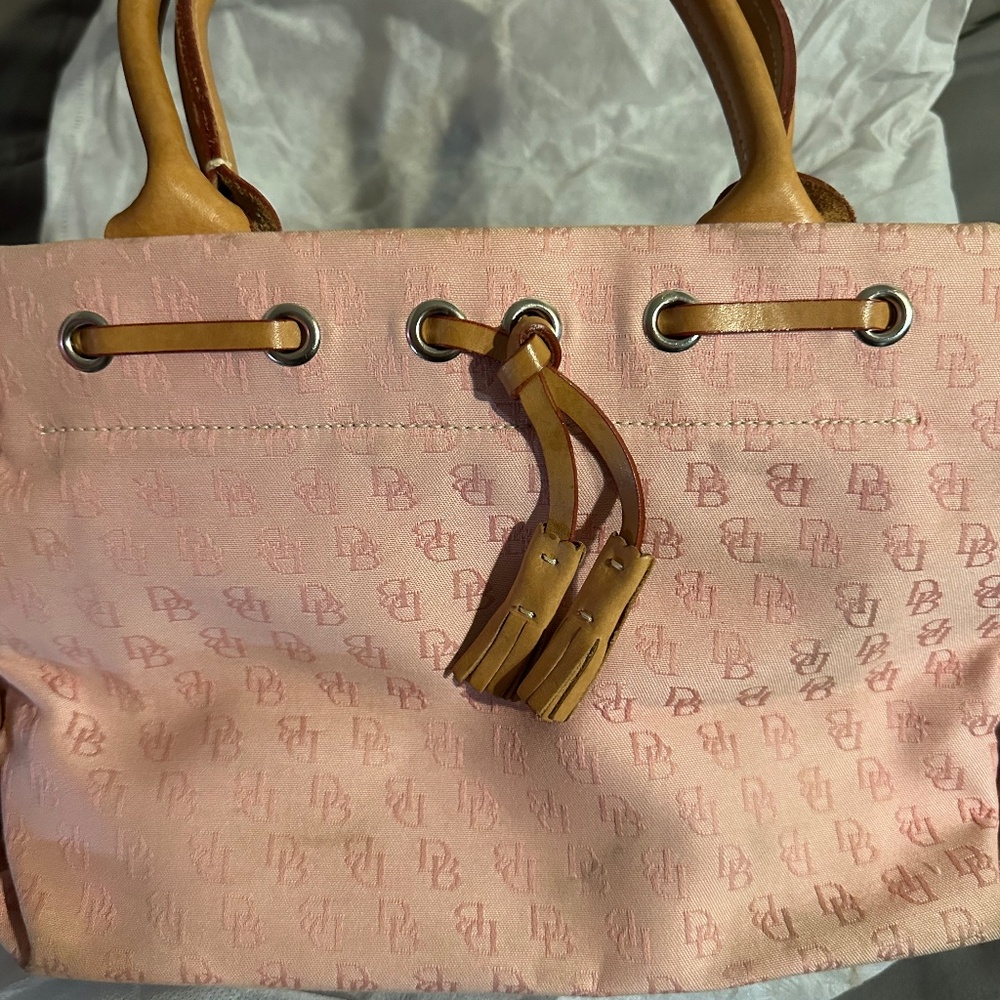 Dooney & Bourke Purse